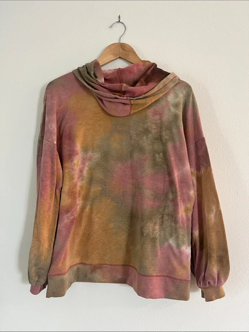 Boutique Tie-Dye Hooded Pullover Sweatshirt
